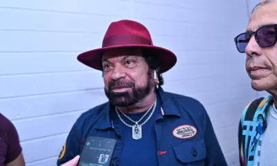 “Queremos deixar uma mensagem de paz e energia”, diz líder do Chiclete com Banana