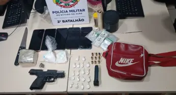 Trio é preso com arma de uso restrito e drogas em ramal de Rio Branco