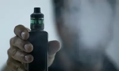 Plataformas devem remover propagandas de cigarros eletrônicos