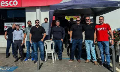 Sindicatos protestam contra corte de segurança e paralisam agência