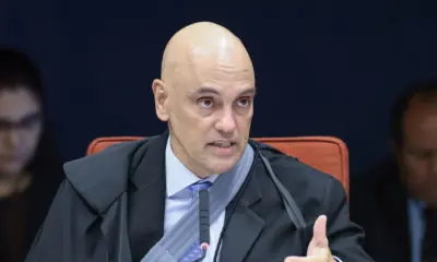Moraes ameaça prender ex-deputado durante audiência da ação do golpe