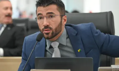 “Quem não vem trabalhar e não justificar, não deve receber”, diz Zé Lopes na Câmara