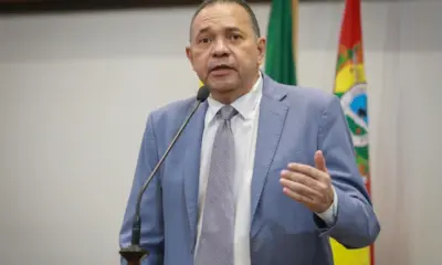 “Governo nunca fechou as portas”, diz Manoel Moraes sobre greve na saúde