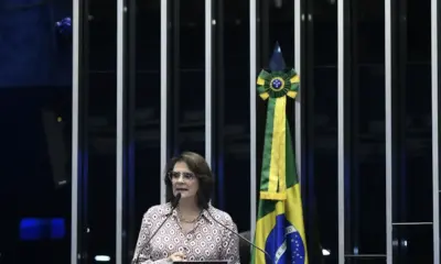 Com 259 assinaturas, oposição apresenta pedido de CPMI do INSS