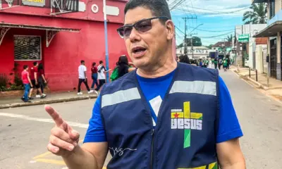 Parte do público da Marcha Para Jesus em Rio Branco prefere ir direto para o show