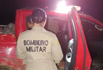 Bombeiros percorrem 14 horas para resgatar gestante em ramal de Xapuri