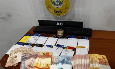 Dois são presos por retenção de cartões e saques indevidos em Tarauacá