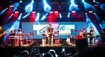 Chiclete com Banana leva público ao delírio com sucessos atemporais no Arena da Floresta