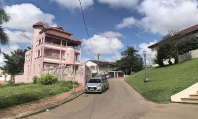 Prédios abandonados próximos à Maternidade viram alvo do MPAC