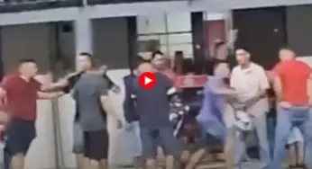 Populares registram briga entre homens no centro de Sena Madureira