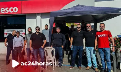 Sindicalistas fazem manifestação clamando por segurança nas agências bancárias