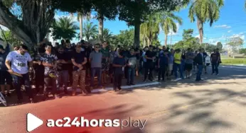 Servidores da segurança protestam em frente a UFAC por reajuste salarial