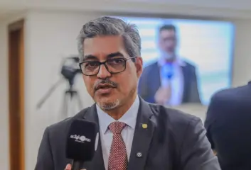 Edvaldo Magalhães sai em defesa de Marina Silva: “espetáculo de horrores”