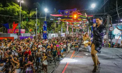 CarnaVassis começa hoje com show de Sandra Melo