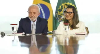 Oposição critica falas de Lula e Janja sobre TikTok em reunião com Xi