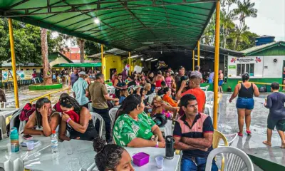 Servidores municipais lotam festa do Dia do Trabalhador na Assemurb