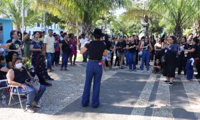 Trabalhadores da Educação deflagram greve em Rio Branco