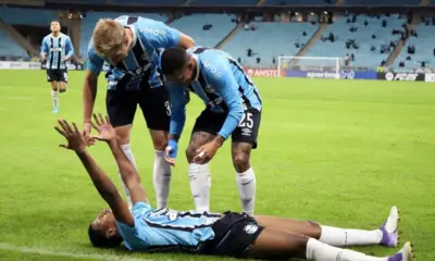 Grêmio passa sufoco, mas vence o Luqueño e vai ao playoff da Sul-Americana