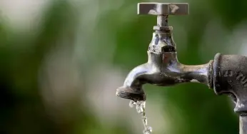 Rompimento de adutora paralisa abastecimento de água em Brasileia