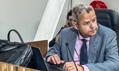 Defesa tenta anular 4 vídeos e promotor diz que manobra esconde a verdade