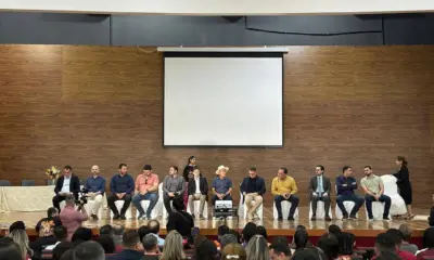 Prefeitura empossa 386 novos servidores efetivos em Rio Branco