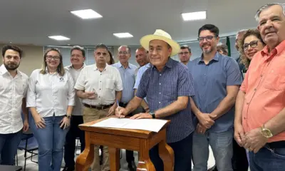 Bocalom oficializa utilidade da CDL e destaca papel do comércio na geração de empregos