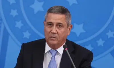 Braga Netto pede acareação com Cid na ação penal da trama golpista