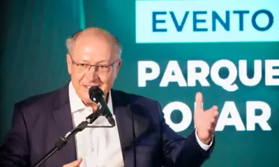 Nova tarifa de Trump sobre o aço vai encarecer produto, diz Alckmin
