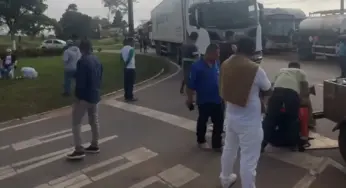 Em Xapuri, BR-317 segue totalmente bloqueada, sem previsão de liberação, diz PRF