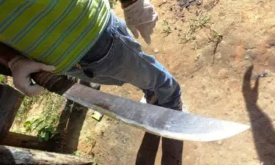 Homem decepa dedo de outro com terçado em Sena Madureira
