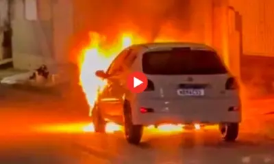 Carro comprado há 15 dias pega fogo e explode em Rio Branco