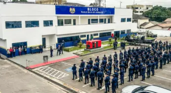 Gladson entrega armas não letais, coletes e bloco operacional revitalizado à PM