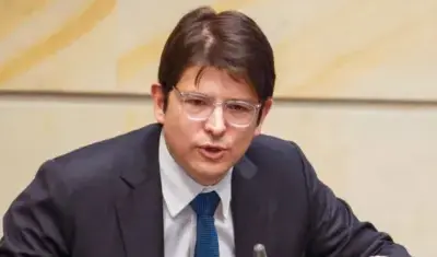 Miguel Uribe, pré-candidato à presidência da Colômbia, é baleado em Bogotá