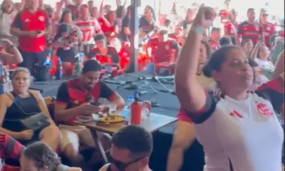 Torcida vibra com gol do Flamengo sobre o Bayern