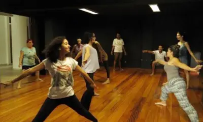 Federação de Teatro do Acre abre inscrições para oficina de expressão corporal e jogo teatral
