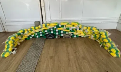 PF apreende 100 kg de cocaína em pista clandestina no interior do Amazonas