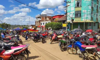 Crise na Bolívia segue e protesto ameaça bloqueio total na fronteira