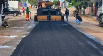 Prefeitura de Xapuri inicia aplicação de asfalto em ruas com apoio governo