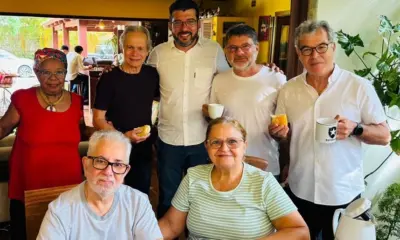 Antigas lideranças do PT discutem futuro político do Acre