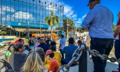 Manifestações de servidores e produtores marcam sessão desta terça (17) na Aleac