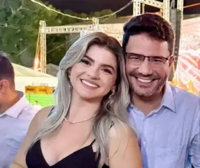 Em nova aparição com empresária, governador oficializa relação
