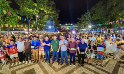 15° Esquenta Junino reúne centenas de pessoas na Praça da Revolução e aquece para temporada 2025