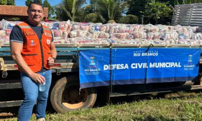 Mais de 13 toneladas de alimentos são entregues em comunidades de Rio Branco
