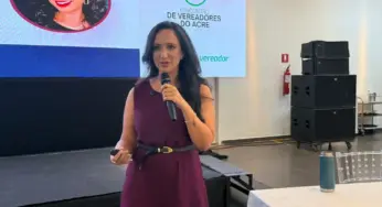Palestrante destaca conexão e confiança como pilares da oratória política