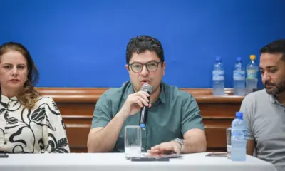 Eduardo Ribeiro comemora lançamento das Olimpíadas Escolares de Educação Financeira
