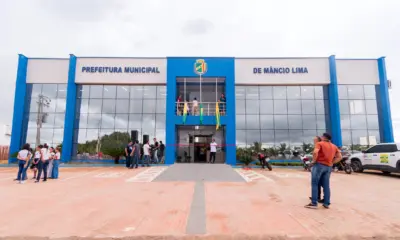 Mâncio Lima convoca nova lista de aprovados em seletivo da educação