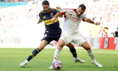 Benfica supera expulsão e busca empate com Boca Jrs. pelo Mundial de Clubes