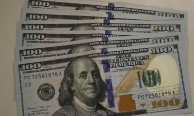 Dólar atinge menor valor em oito meses com conversa de Trump e Jinping