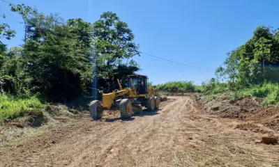 Prefeitura de Cruzeiro do Sul acelera serviços em bairros e ramais