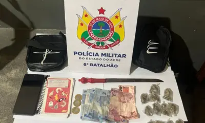 Em Cruzeiro do Sul, GIRO prende homem com drogas, punhal e “caderneta do tráfico”